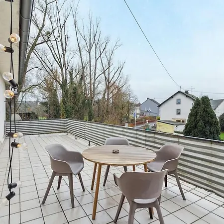 Dd Homes - Haus Im Grünen - 7 Betten,3 Sz,terrasse,110 Qm Apartment