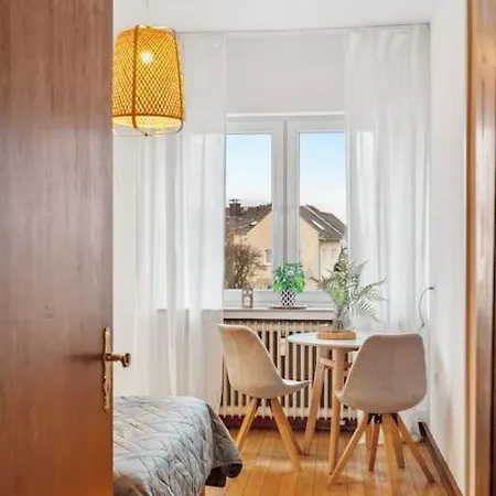 Apartment Dd Homes - Haus Im Gruenen - 7 Betten,3 Sz,terrasse,110 Qm *