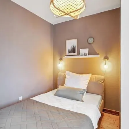 Dd Homes - Haus Im Gruenen - 7 Betten,3 Sz,terrasse,110 Qm Apartment