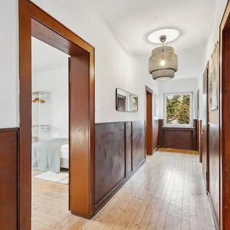 Dd Homes - Haus Im Grünen - 7 Betten,3 Sz,terrasse,110 Qm Apartment Andernach