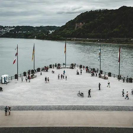 Apartment Dd Homes - Haus Im Grünen - 7 Betten,3 Sz,terrasse,110 Qm *