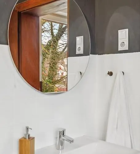 Dd Homes - Haus Im Grünen - 7 Betten,3 Sz,terrasse,110 Qm * Andernach