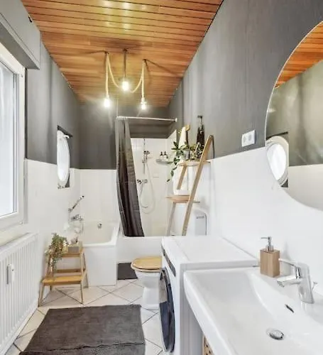 Dd Homes - Haus Im Grünen - 7 Betten,3 Sz,terrasse,110 Qm *